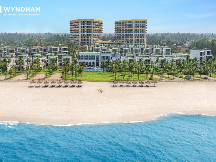 Wyndham Royal Beachfront Hội An Resort 