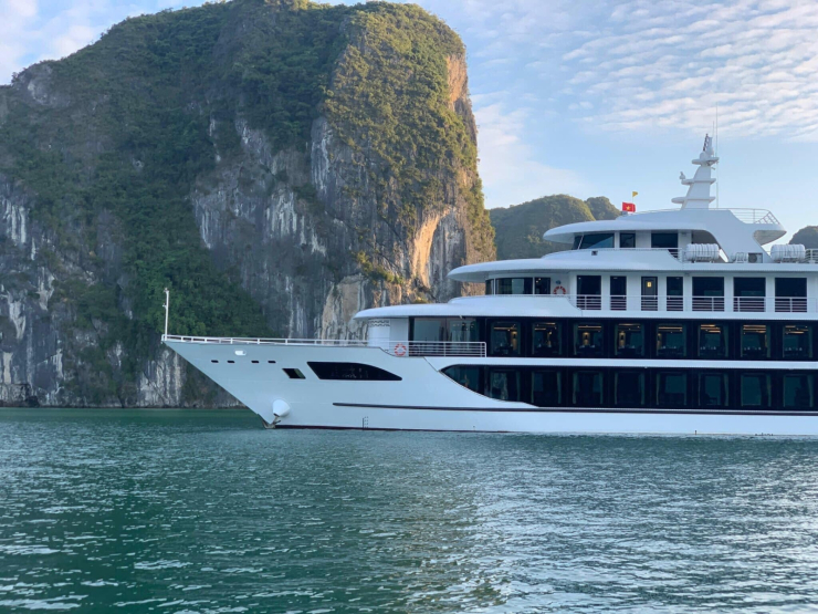 Du Thuyền Sea Octopus Vịnh Hạ Long 1 Ngày