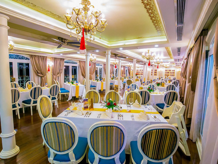 Vé Ăn Tối Tàu Saigon Princess 5 Sao