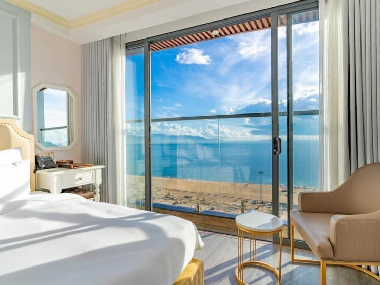 La Vague Hotel Nha Trang 